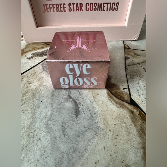 Jeffree Star Black Onyx Eye Gloss Powder - Picture 5 of 7